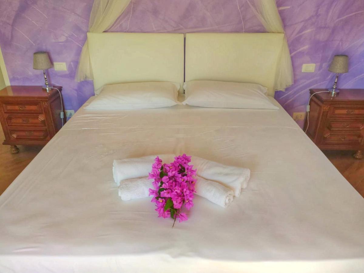 B&B Villa La Bouganville Камайоре Екстер'єр фото