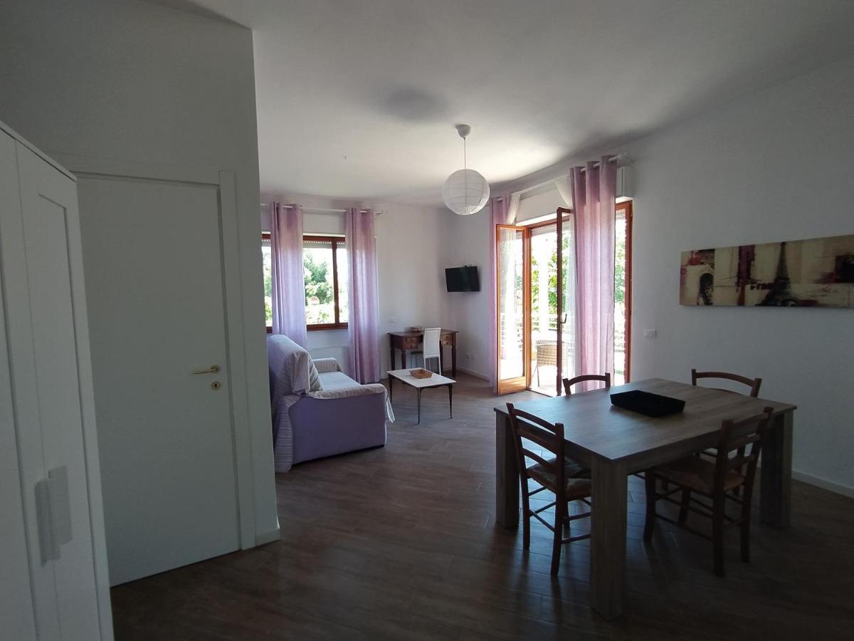 B&B Villa La Bouganville Камайоре Екстер'єр фото
