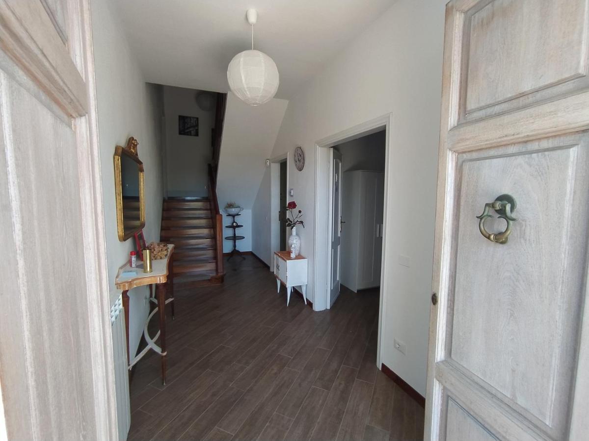 B&B Villa La Bouganville Камайоре Екстер'єр фото