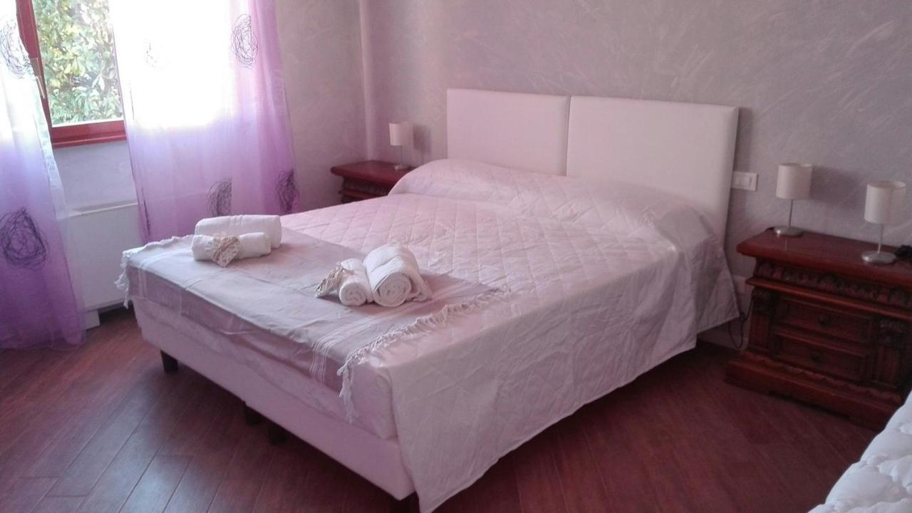 B&B Villa La Bouganville Камайоре Екстер'єр фото